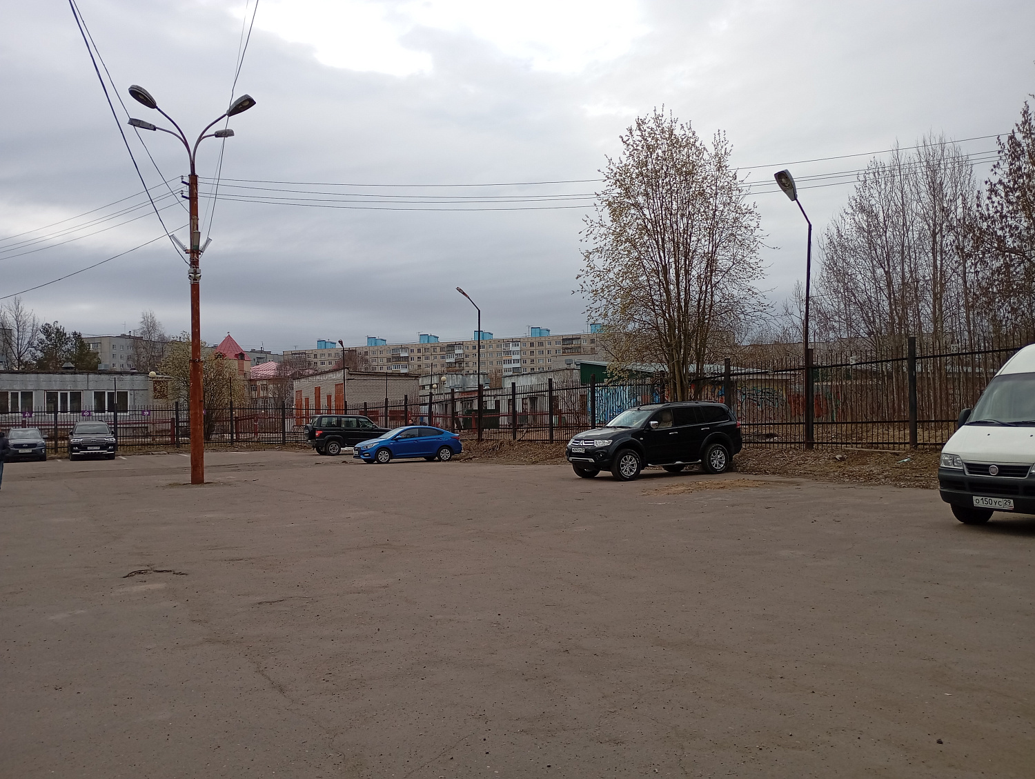 Автостоянка