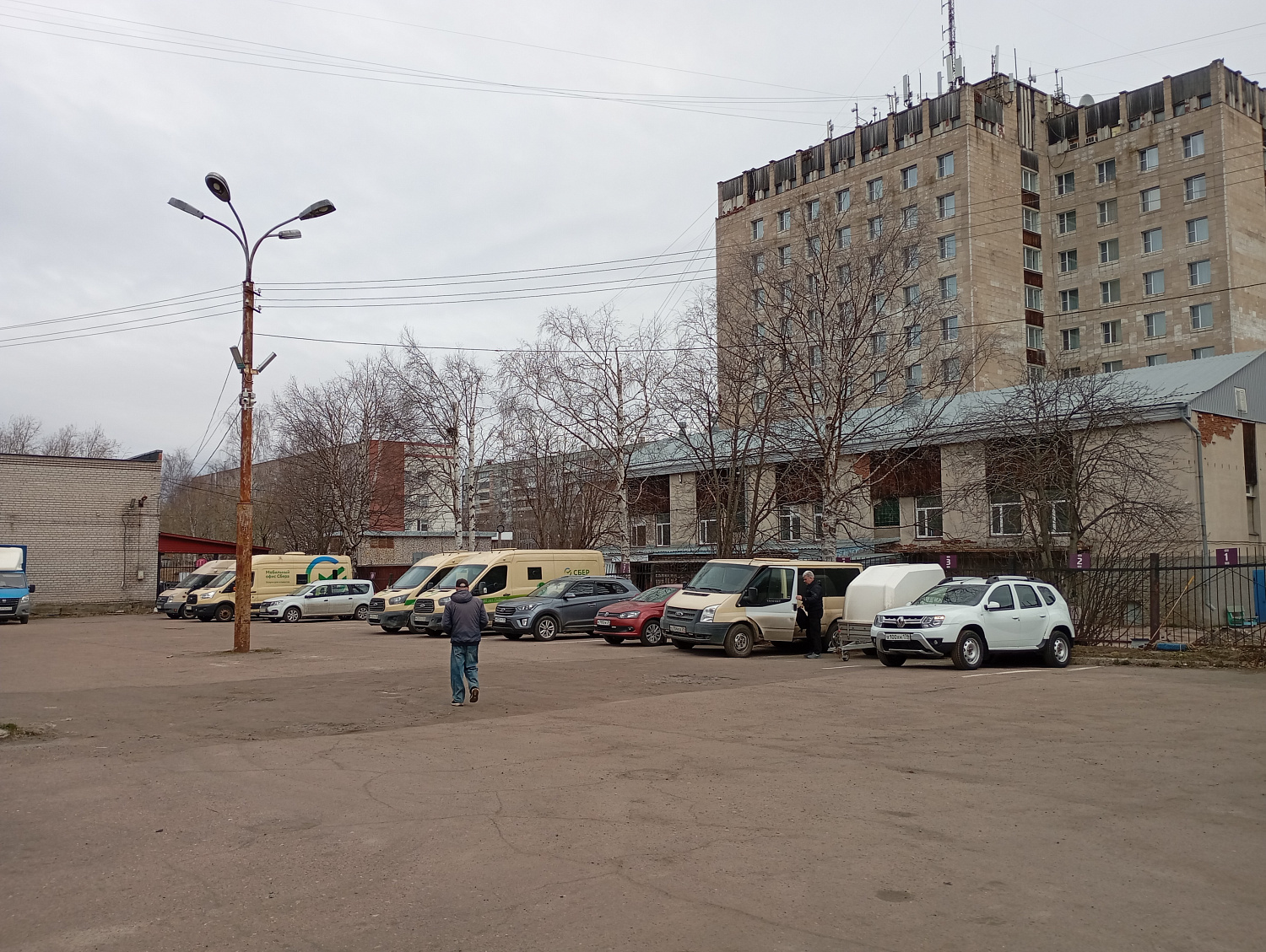 Автостоянка